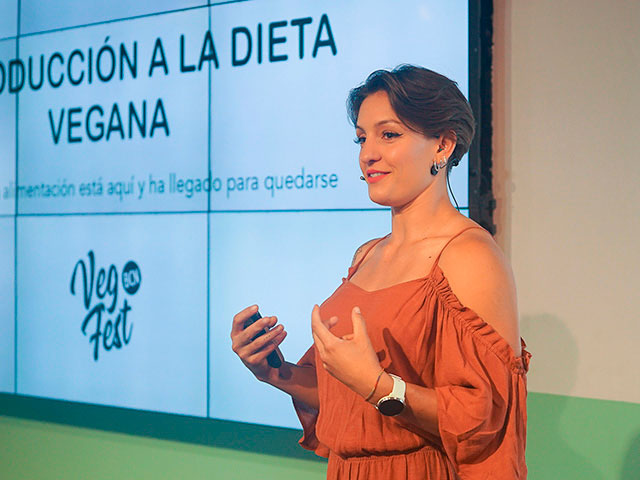 Paula Bastán